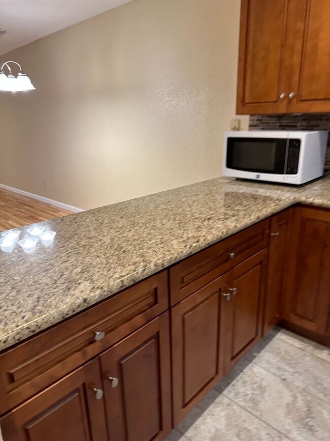 Building Photo - Stunning Condo in Turlock available for im...