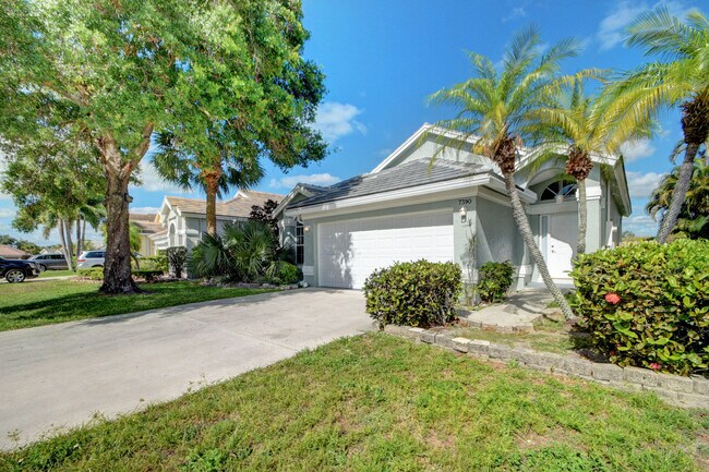 Building Photo - 7390 Ashley Shores Cir