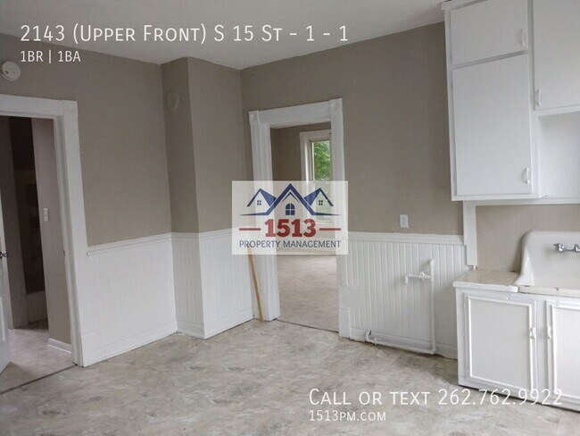 Building Photo - 2143 S 15th St
