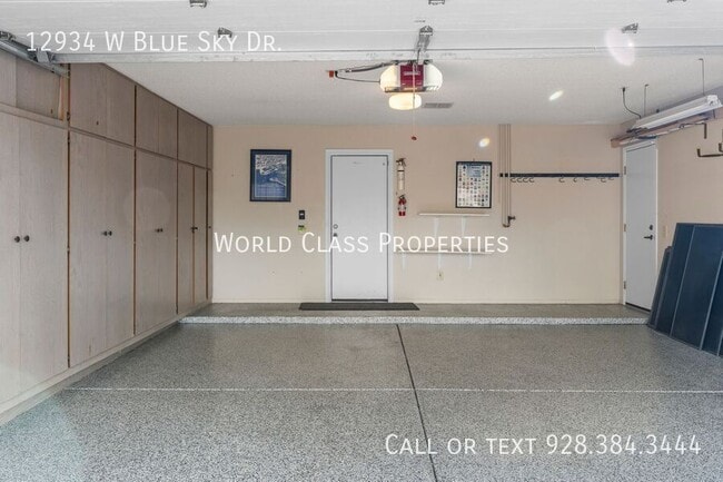 Building Photo - 12934 W Blue Sky Dr