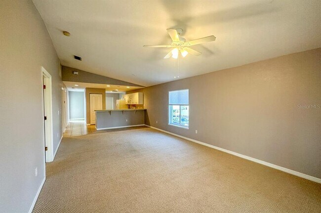 Building Photo - 8100 Memory Ln