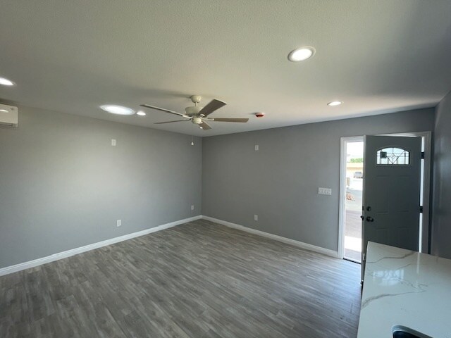 Building Photo - 2615 Elizondo Ave