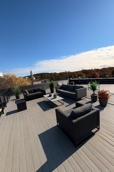 Building Photo - 122 Greenwich Ave