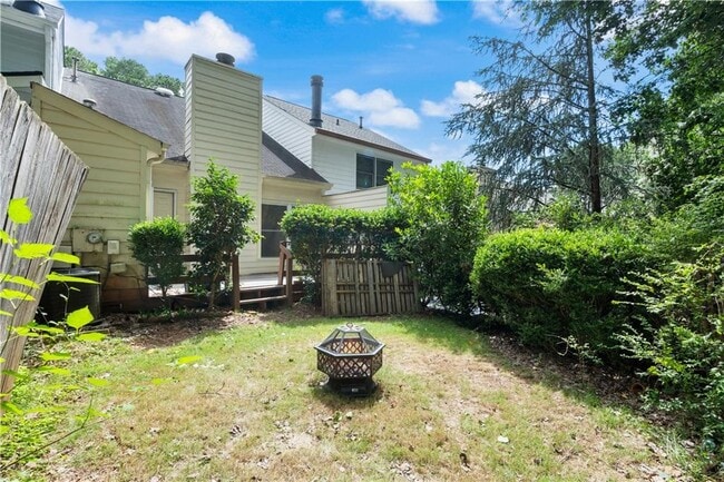 Building Photo - 1731 Twin Brooks Dr SE
