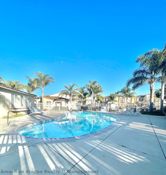 Building Photo - 310 E McCoy Ln