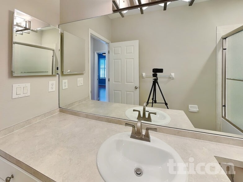 Building Photo - 14038 Waterville Cir