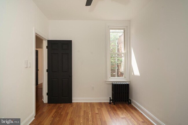 Building Photo - 1208 S Carlisle St