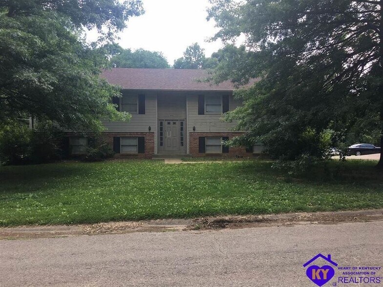 Building Photo - 534 Bellwood Dr