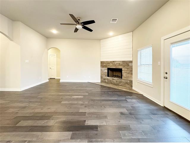 Building Photo - 557 S Utah Dr