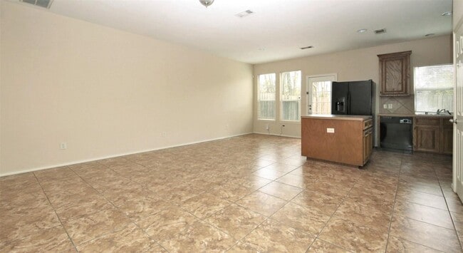 Building Photo - 16502 Pentonshire Ln