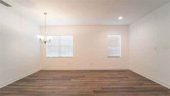 Building Photo - 10335 Henbury St