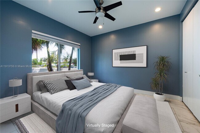 Building Photo - 4920 NE 1st Terrace