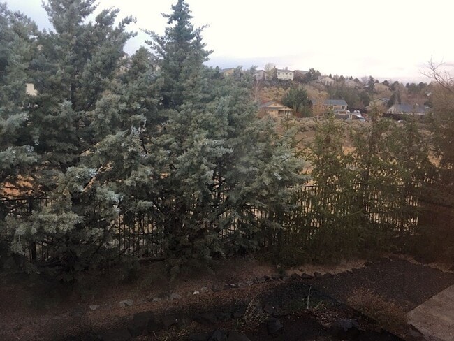 Building Photo - NW Reno Two Story - Beautiful Landscaping ...