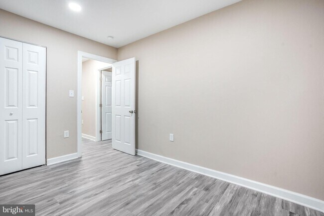 Building Photo - 3671 Waterwheel Square