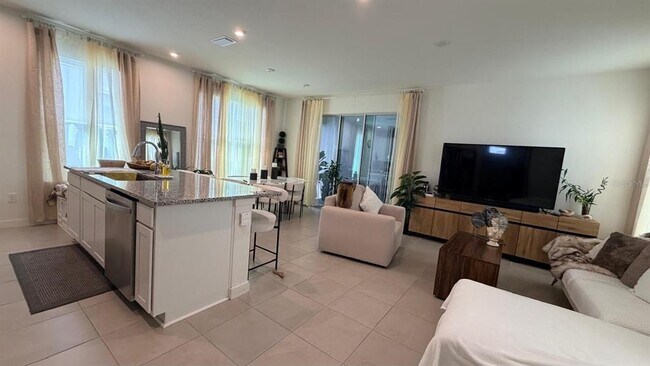 Building Photo - 1978 Education St