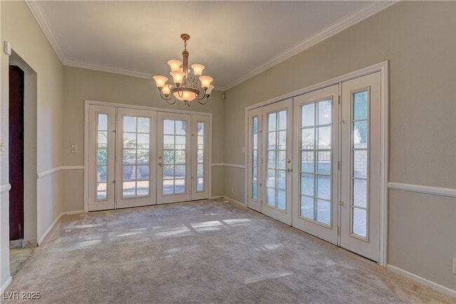 Building Photo - 8700 Captains Pl