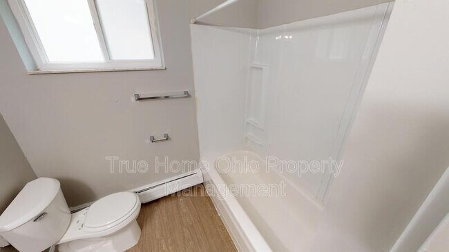 Building Photo - 2600 Kipling Ave