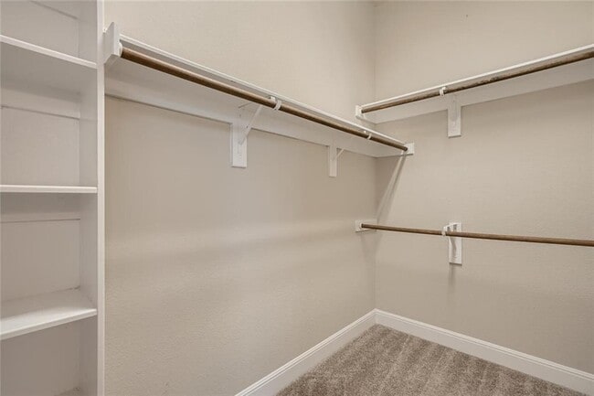 Building Photo - 908 Hartman Dr