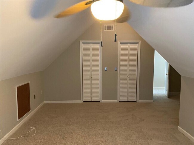 Building Photo - 2169 Berryhill Cir SE