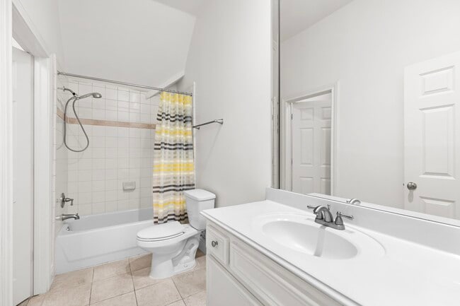 Building Photo - 4026 Gramercy St