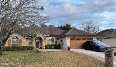 Building Photo - 2127 Forest Gate Dr W