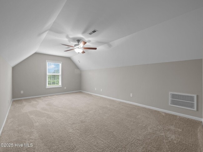 Building Photo - 227 Patriot Dr