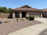 Building Photo - 776 W Fairlane Ct
