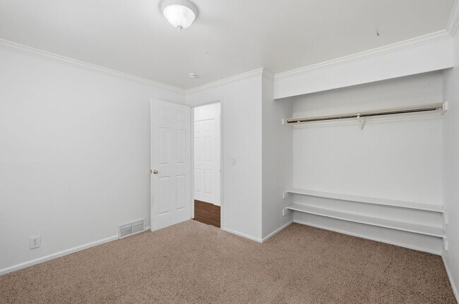Building Photo - 3671 Cordele Cir