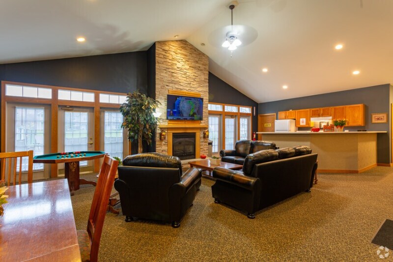 Building Photo - 360 Prairie Oaks Dr