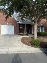 Building Photo - 6017 Lettered Olive Pl