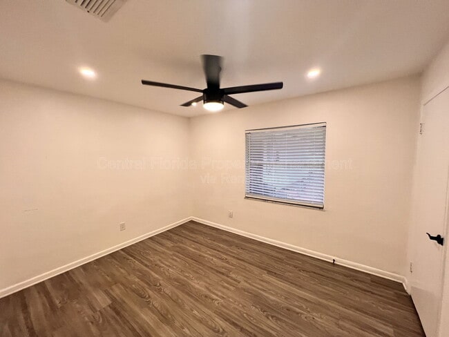 Building Photo - 2080 Thunderbird Trail