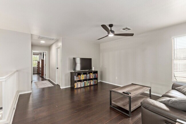 Building Photo - 13420 W Berridge Ln