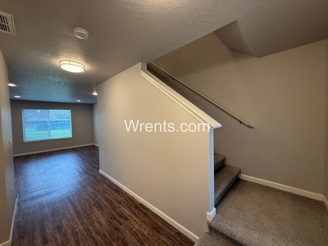 Building Photo - 10317-10319 Maxwell Ln