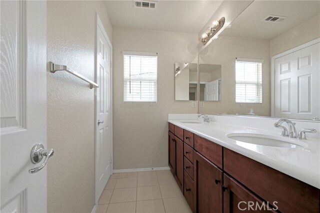 Building Photo - 6838 Miramar Ln