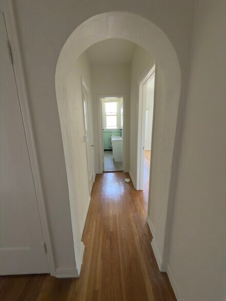 Hall - 464 N Spaulding Ave