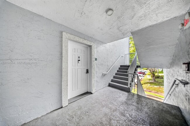 Building Photo - 8540 SW 212th St