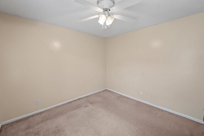 Building Photo - Beautiful 4-Bedroom Home with Lagoon Views in Pooler's Arbors at Godley Station