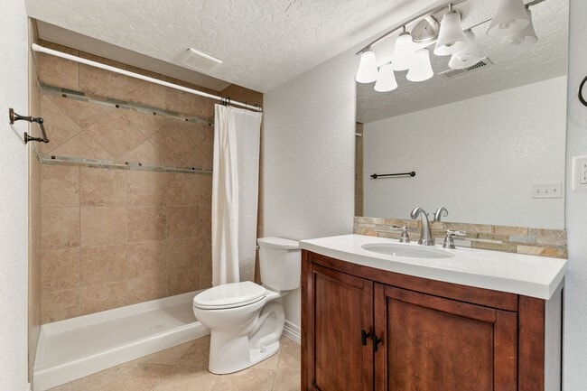 Building Photo - 3207 66th Ave Ct