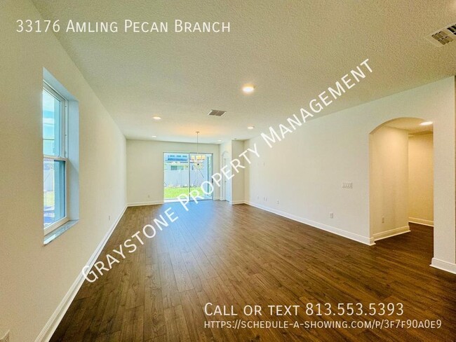 Building Photo - "Luxury Living in Wesley Chapel: Spacious ...