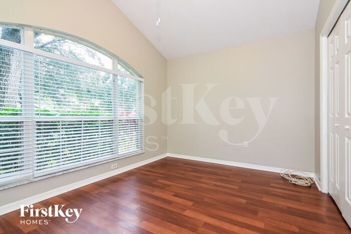Building Photo - 3706 Treeline Dr