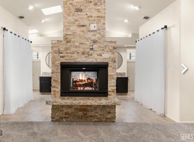 Building Photo - 5411 Muirfield Dr