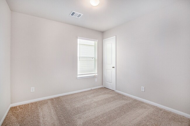 Building Photo - 3319 Rosselli Brush Dr