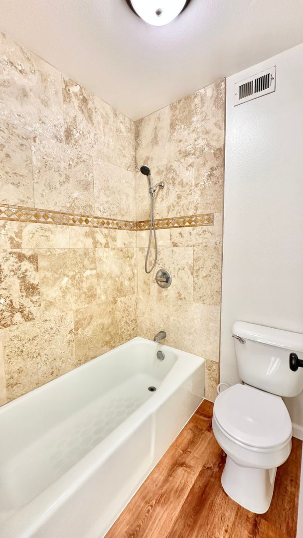 Building Photo - Lovely Downstairs, Entry Level Condo Unit with Garage and Private Yard Space in Downtown Fallbrook!