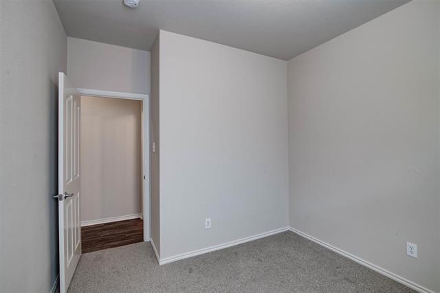 Building Photo - 10860 Hawks Landing Rd