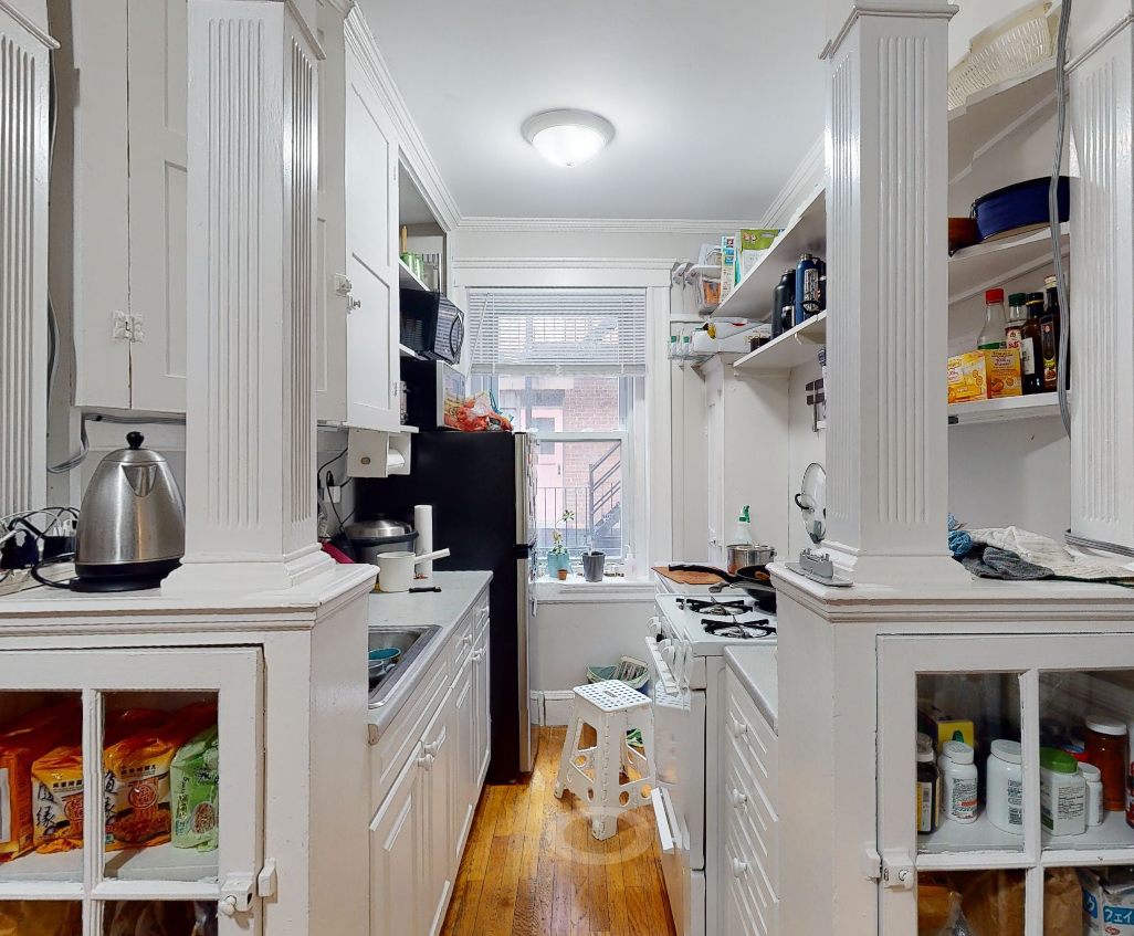 Apt 6 - 8 Gray St