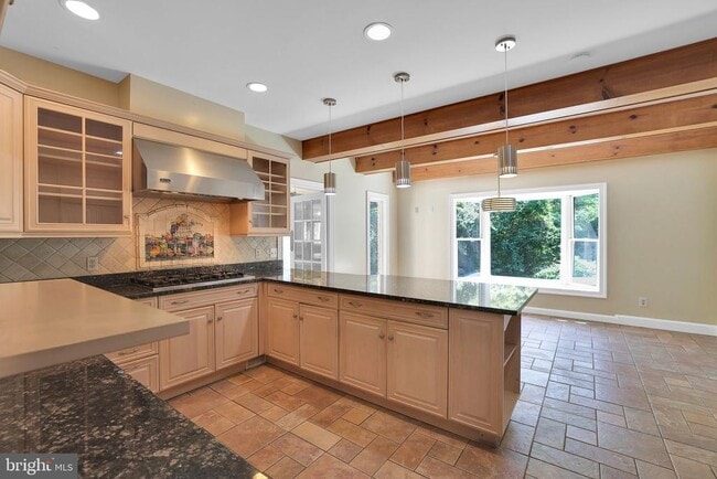 Building Photo - 8901 Iron Gate Ct
