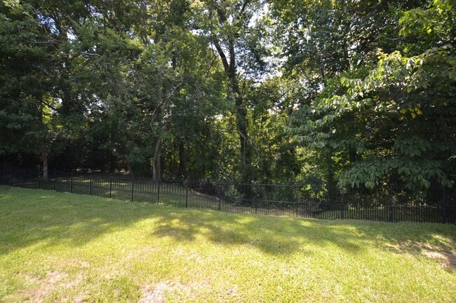 Building Photo - West Feliciana School District! 3 bedroom, 1.5 bath home in coveted Audubon Hills Subdiv