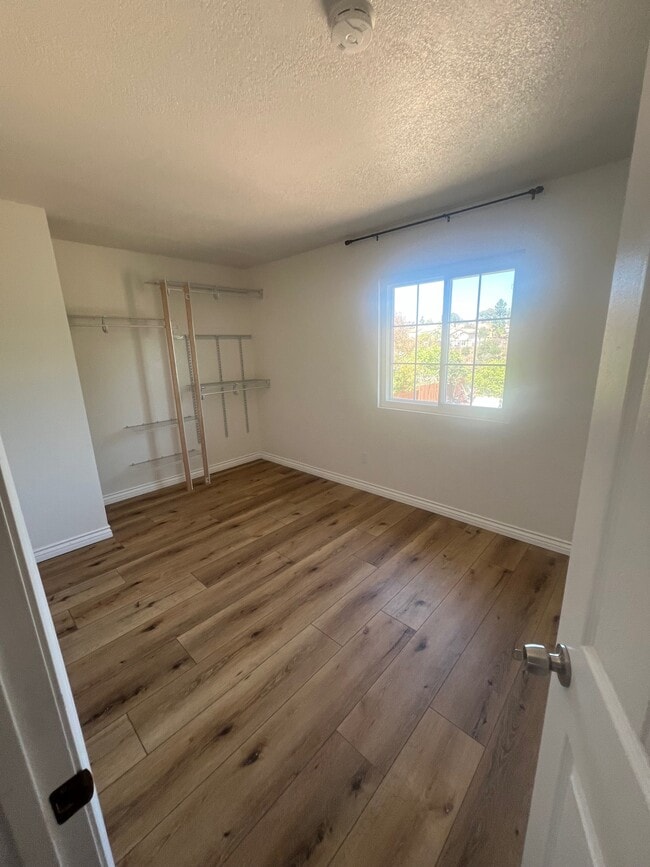 Building Photo - 7246 Rock Canyon Dr