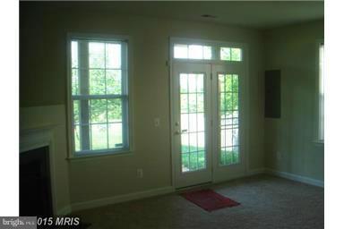 Building Photo - 43762 Lees Mill Square