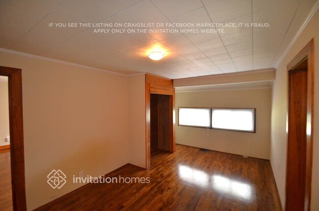 Building Photo - 1501 McCormick Ave